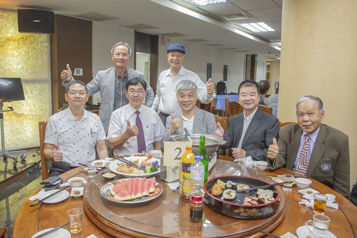 傑出校友餐聚